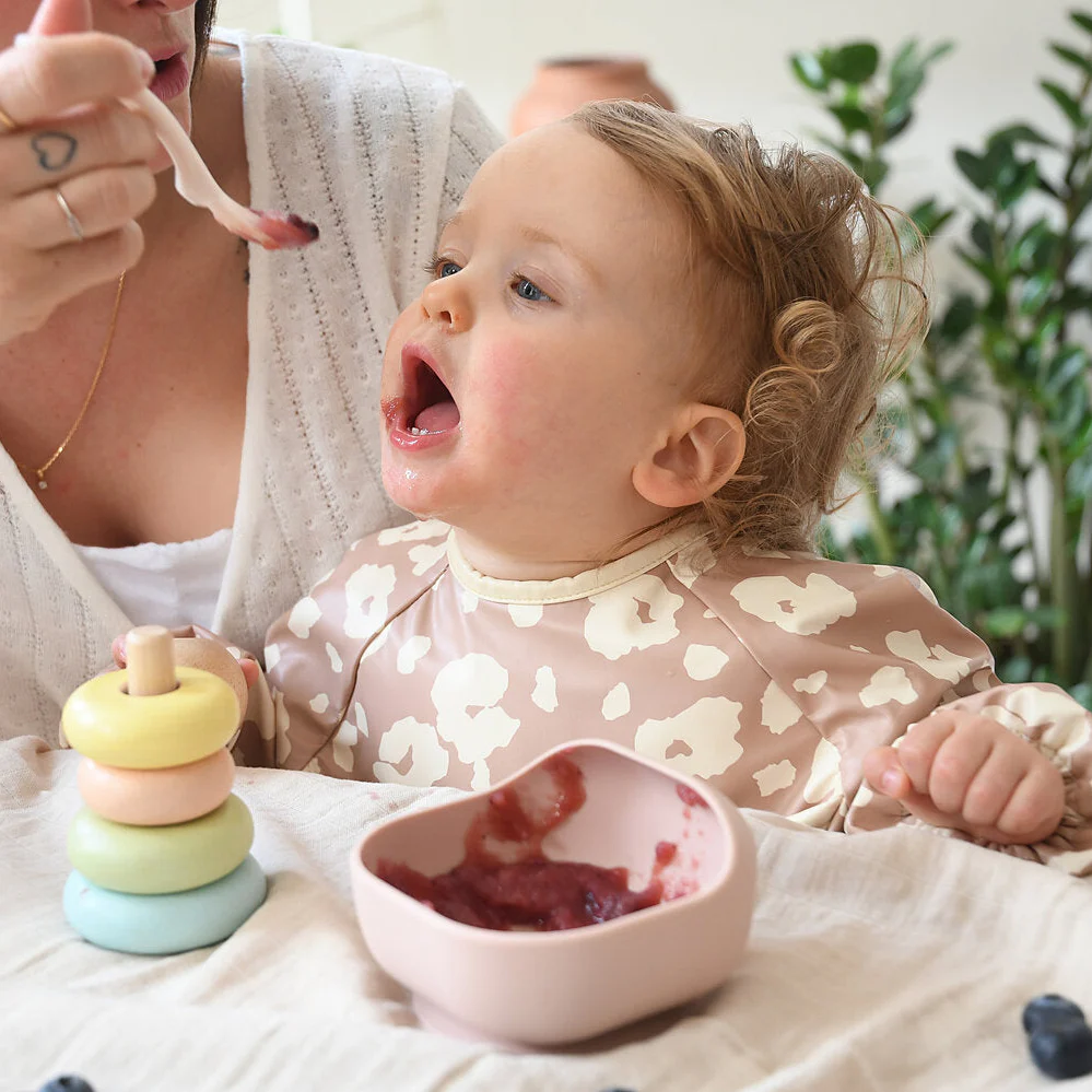 Ergonomic Silicone Suction Bowl - Image 12