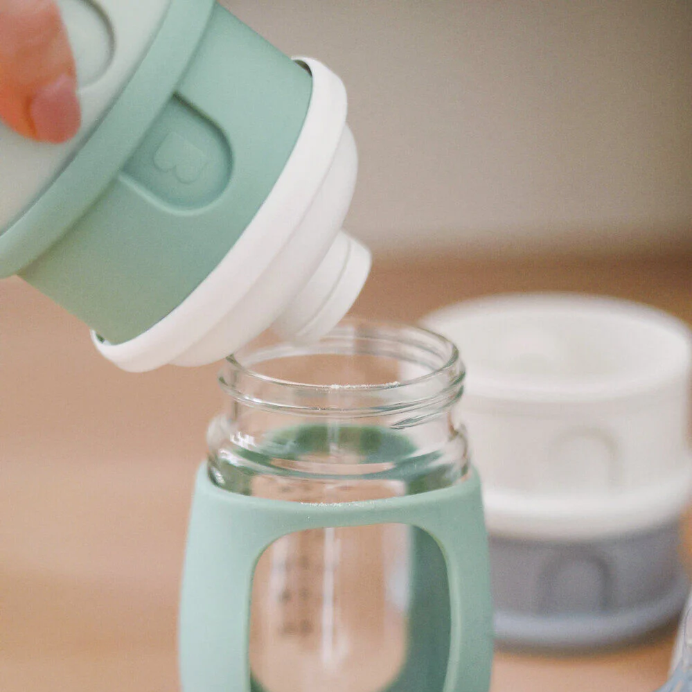 Four Compartment Formula Snack Container - Image 4