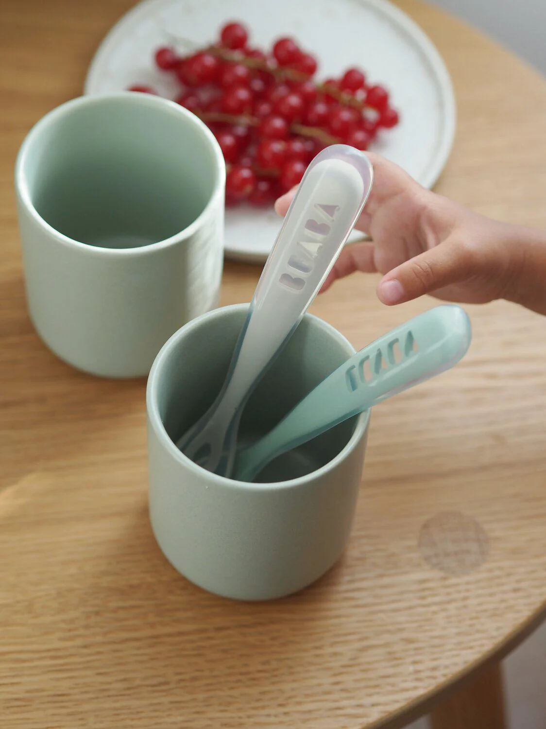 Set of 2 Easy-Grip 1st Stage Silicone Spoons + Storage Case - Image 10