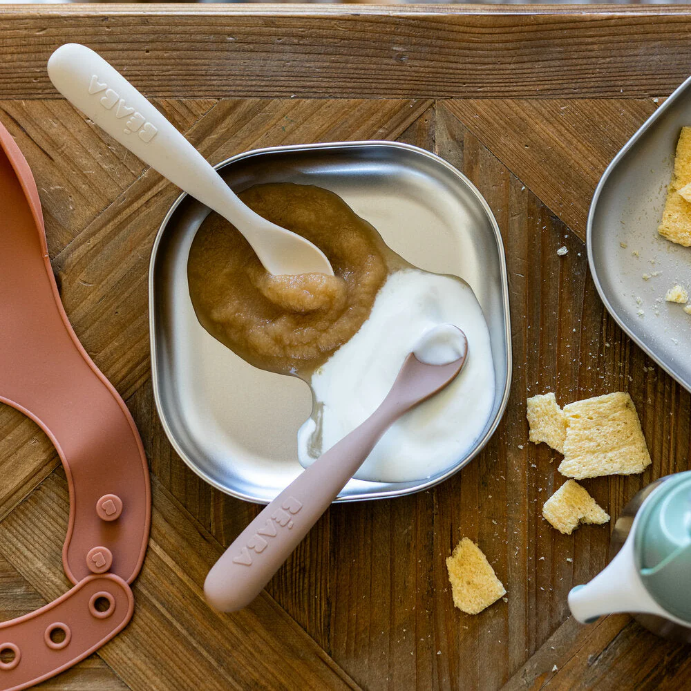 Set of 2 Easy-Grip 1st Stage Single Tone Silicone Spoons + Storage Case - Image 5