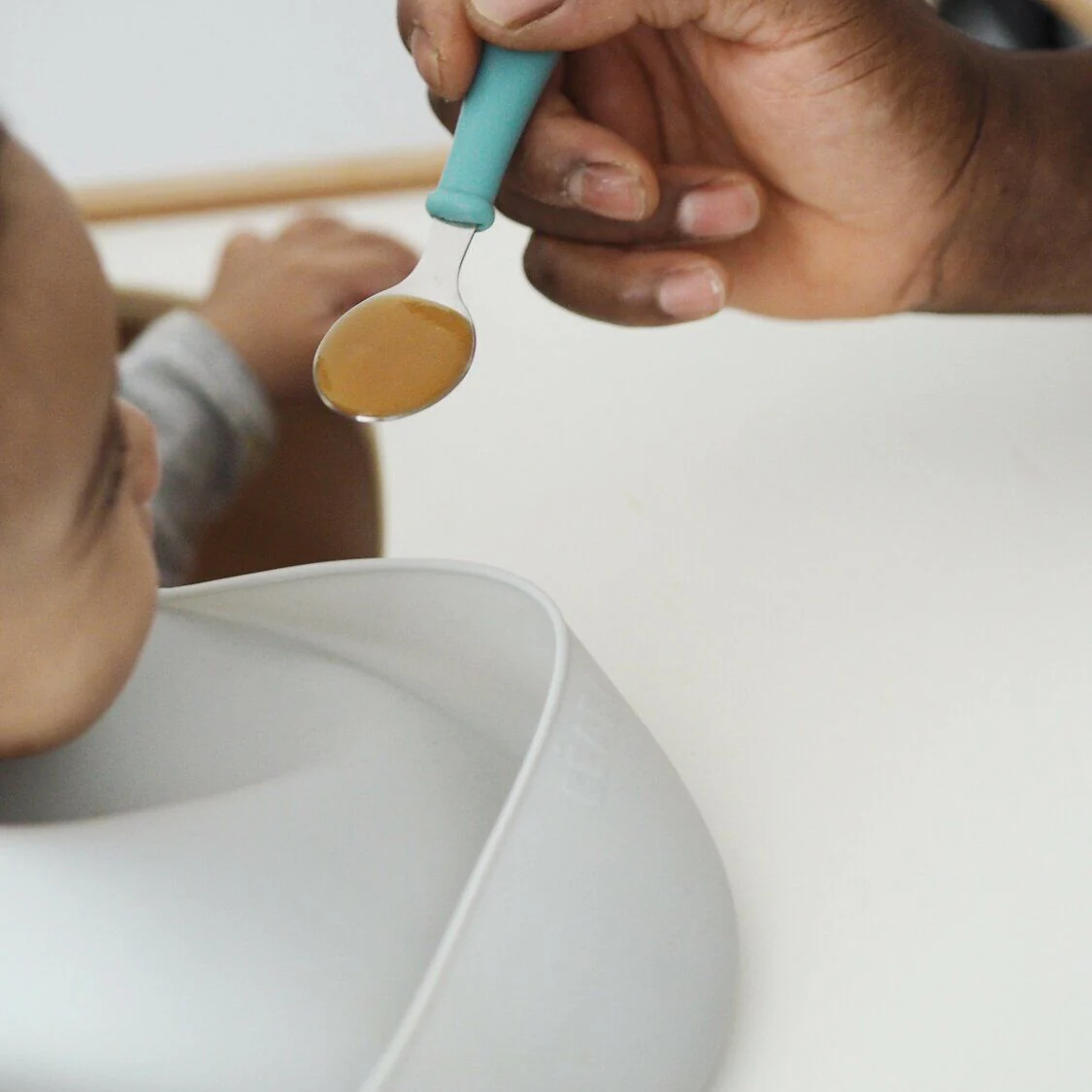 Silicone Baby Bib - Image 11