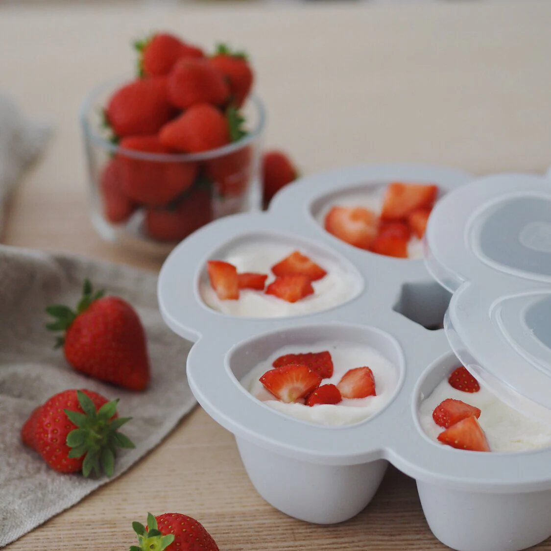Silicone Multi-Portion Trays 6x5 oz - Image 19