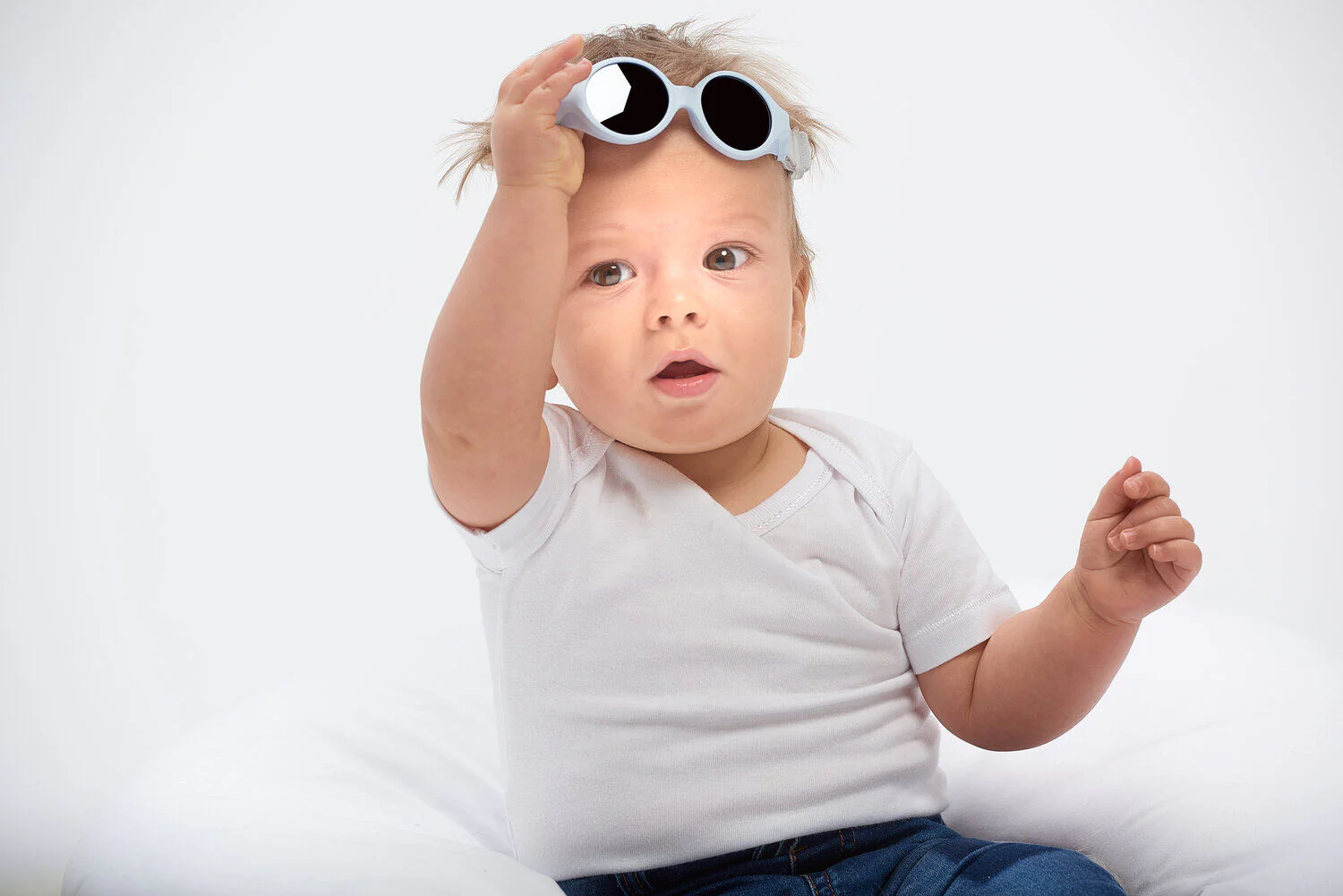 Sunglasses 0-9 months - Image 12