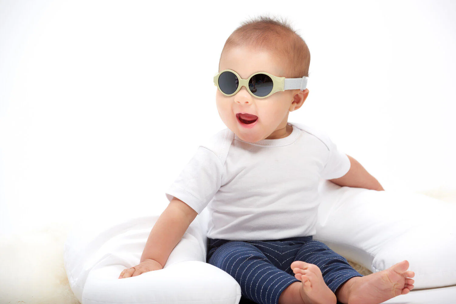Sunglasses 0-9 months - Image 7
