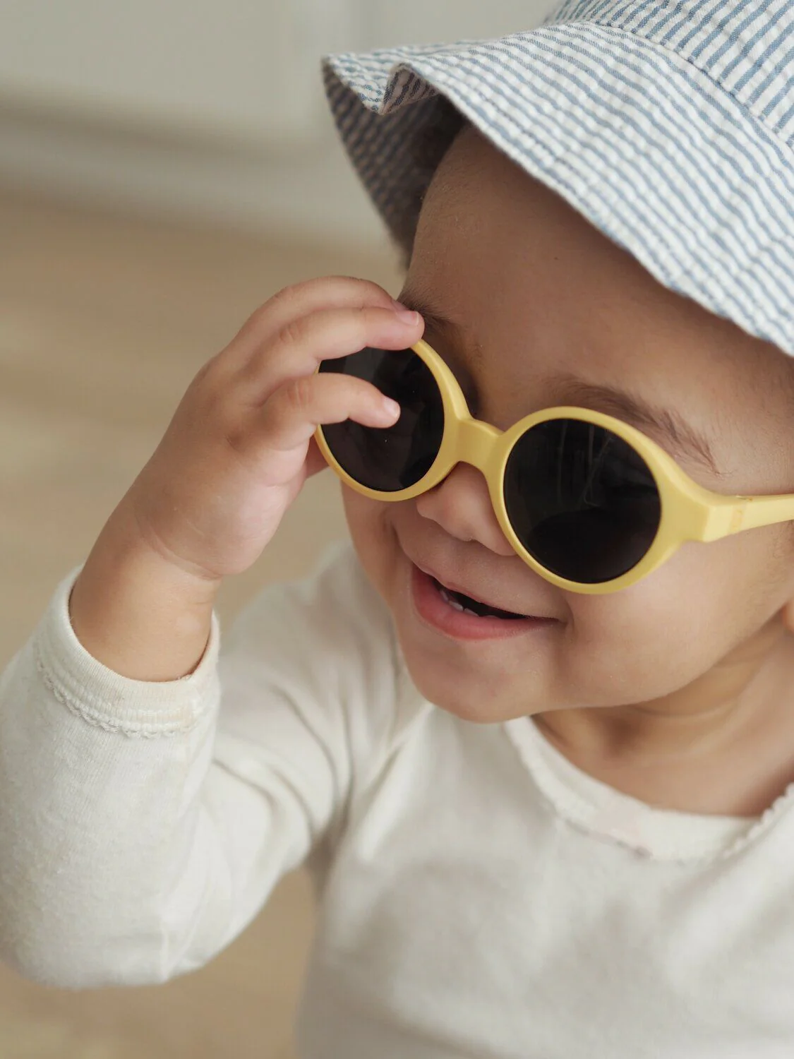 Sunglasses 9-24 months - Image 51